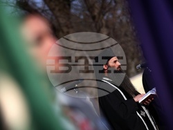 134 СУ "Димчо Дебелянов" - Холокост - жертви - почит