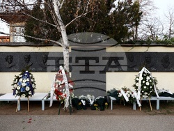 134 СУ "Димчо Дебелянов" - Холокост - жертви - почит