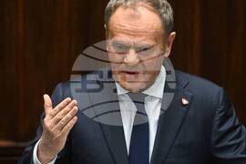 Полският премиер Доналд Туск подкрепи външния си министър в спора му с Илон Мъск и Марко Рубио