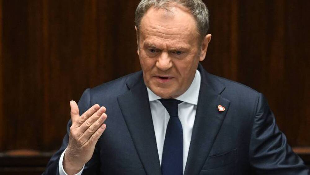 Полският премиер Доналд Туск подкрепи външния си министър в спора му с Илон Мъск и Марко Рубио