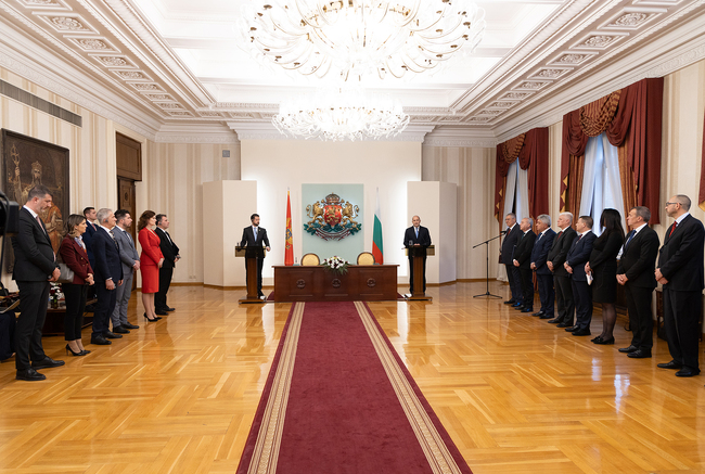 Румен Радев: България подкрепя европейската перспектива на Черна гора, защото с осъществяваните реформи тя е пример за страните от Западните Балкани