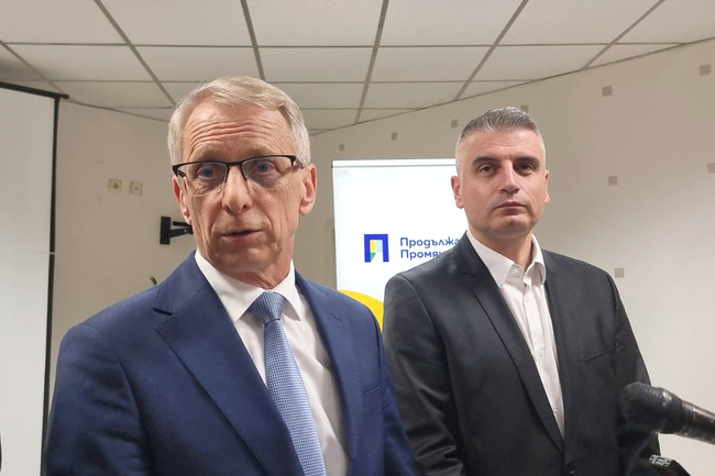 Няма да подкрепим бюджета за 2025 г., ако не бъде премахнат заемът от 18 млрд. лв., каза в Стара Загора Николай Денков