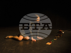 „Дневник от войната“ разказва историята на полубългарка в Париж по времето на Втората световна война, снимка – екип