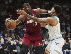 Hornets Heat Basketball