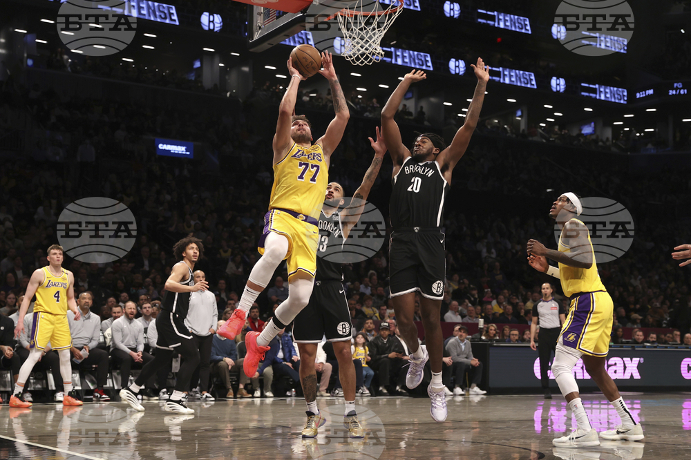 Бруклин надигра Лос Анджелис Лейкърс в НБА