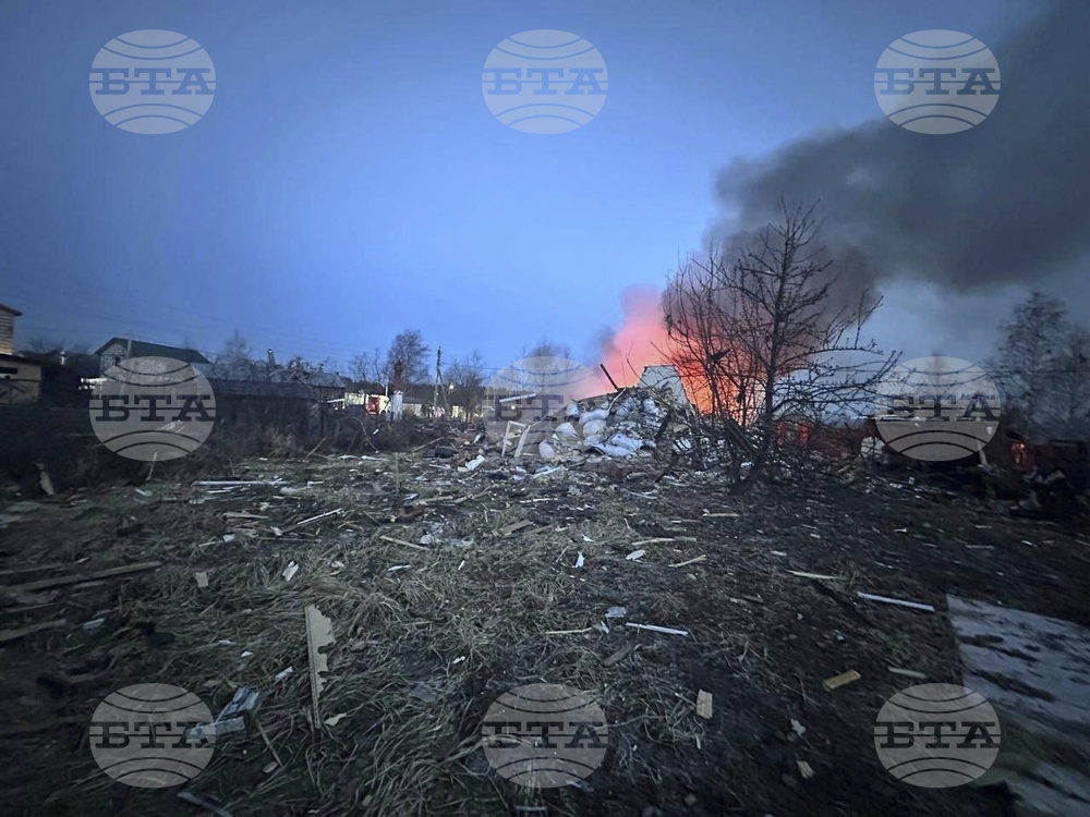 Русия заяви, че е превзела още две населени места в Източна Украйна