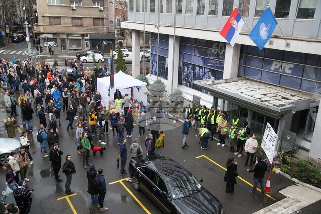 АНП: Посолството на Нидерландия предупреждава нидерландците в Сърбия за насилие