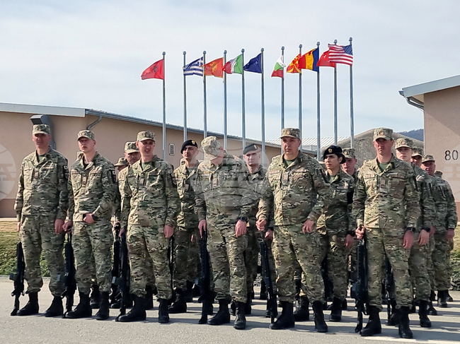 Председателят на Военния комитет на НАТО адмирал Джузепе Каво Драгоне пристига в България и ще посети учебния полигон „Ново село“