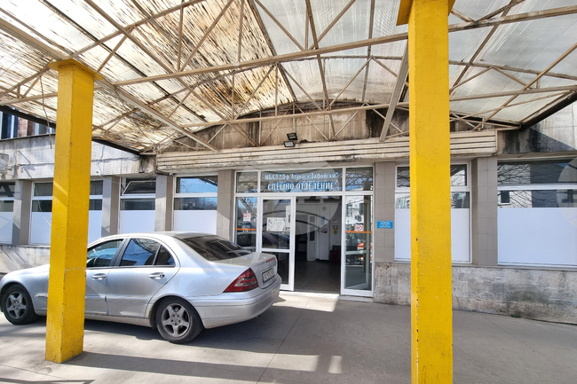 Кърджали - ЦСМП - неправилно паркиране на автомобили