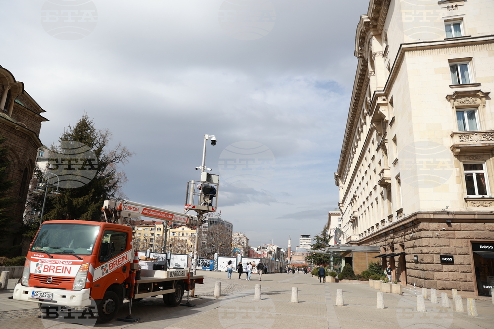 Столица - поставяне на камери