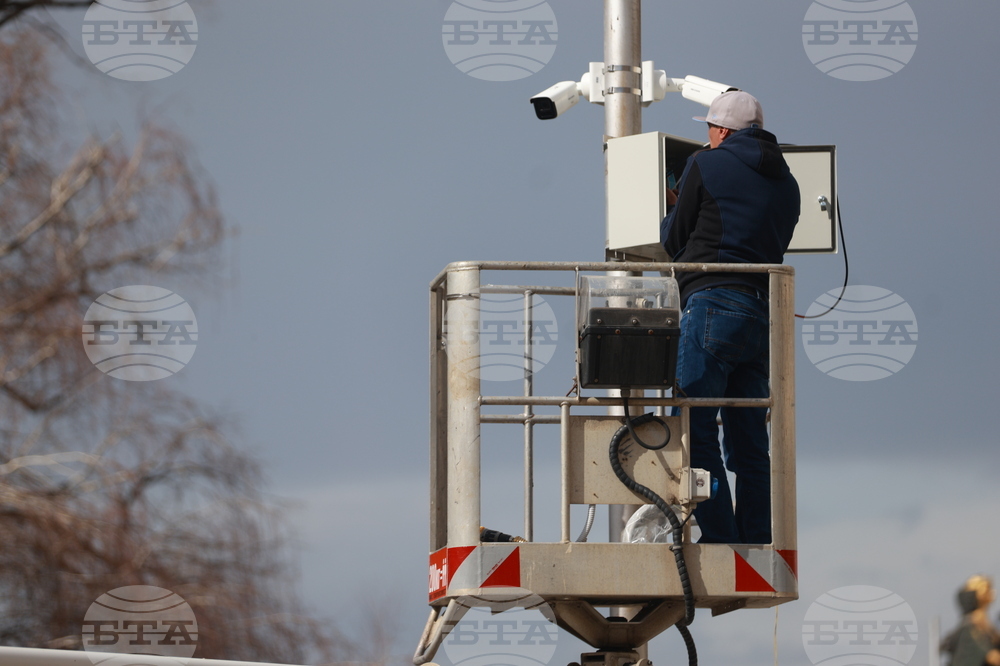 Столица - поставяне на камери