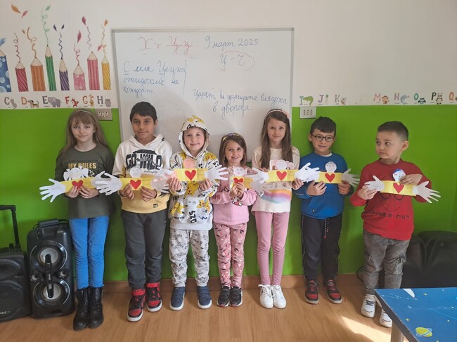 Училище „Абагар“ посвети свои занятия на мартенските празници