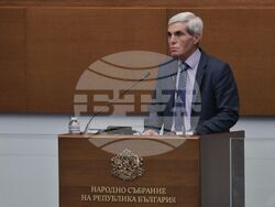 Парламент - извънредно заседание