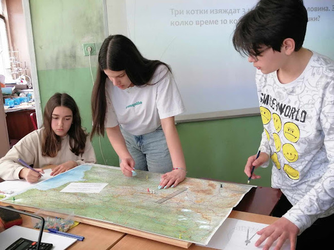 Иновативен урок, посветен на Деня на числото "Пи", проведоха в хасковско училище