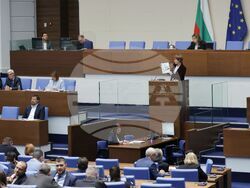 Парламент - извънредно заседание