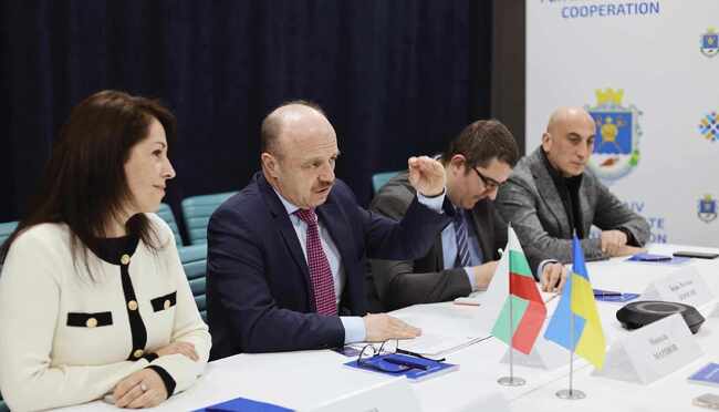 Генералният ни консул в Одеса се срещна с ръководството на Николаевска област в Украйна