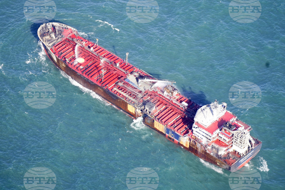 Britain Ships Collide