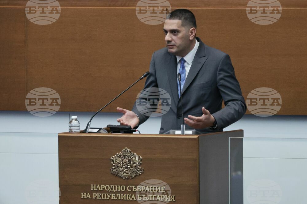 Парламент - извънредно заседание