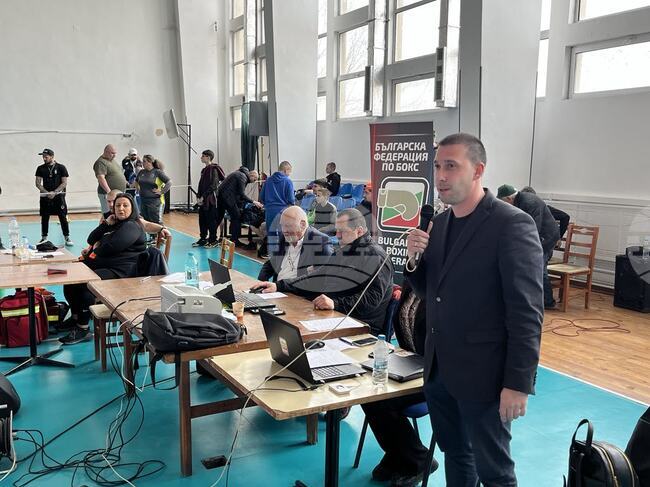 Плевен е домакин на Държавното лично отборно първенство по бокс за ученици 