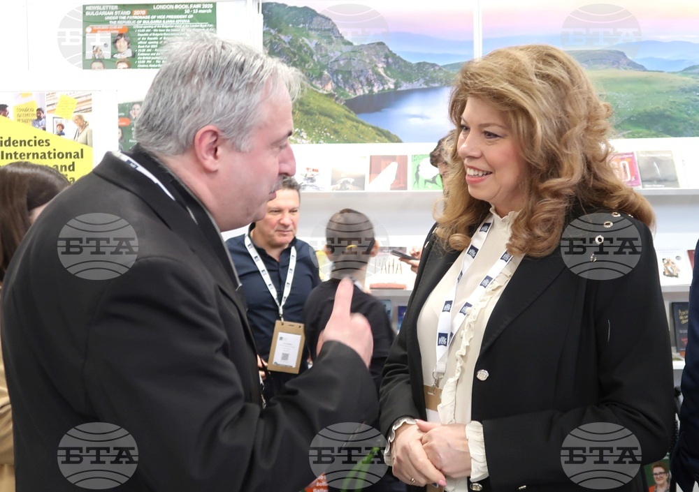 Вицепрезидентът откри Българския щанд на Лондонския панаир на книгата