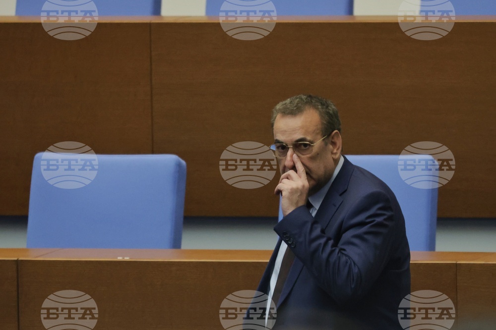 DRF-MRF Considers Whether to Stay with Parliamentary Majority