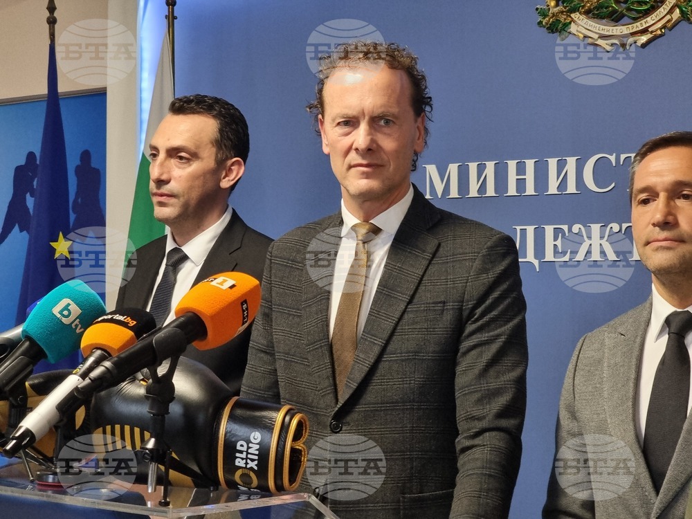 Ще използваме новите технологии, за да направим бокса по-прозрачен и по-честен, заяви президентът на Световен бокс Борис ван дер Ворст