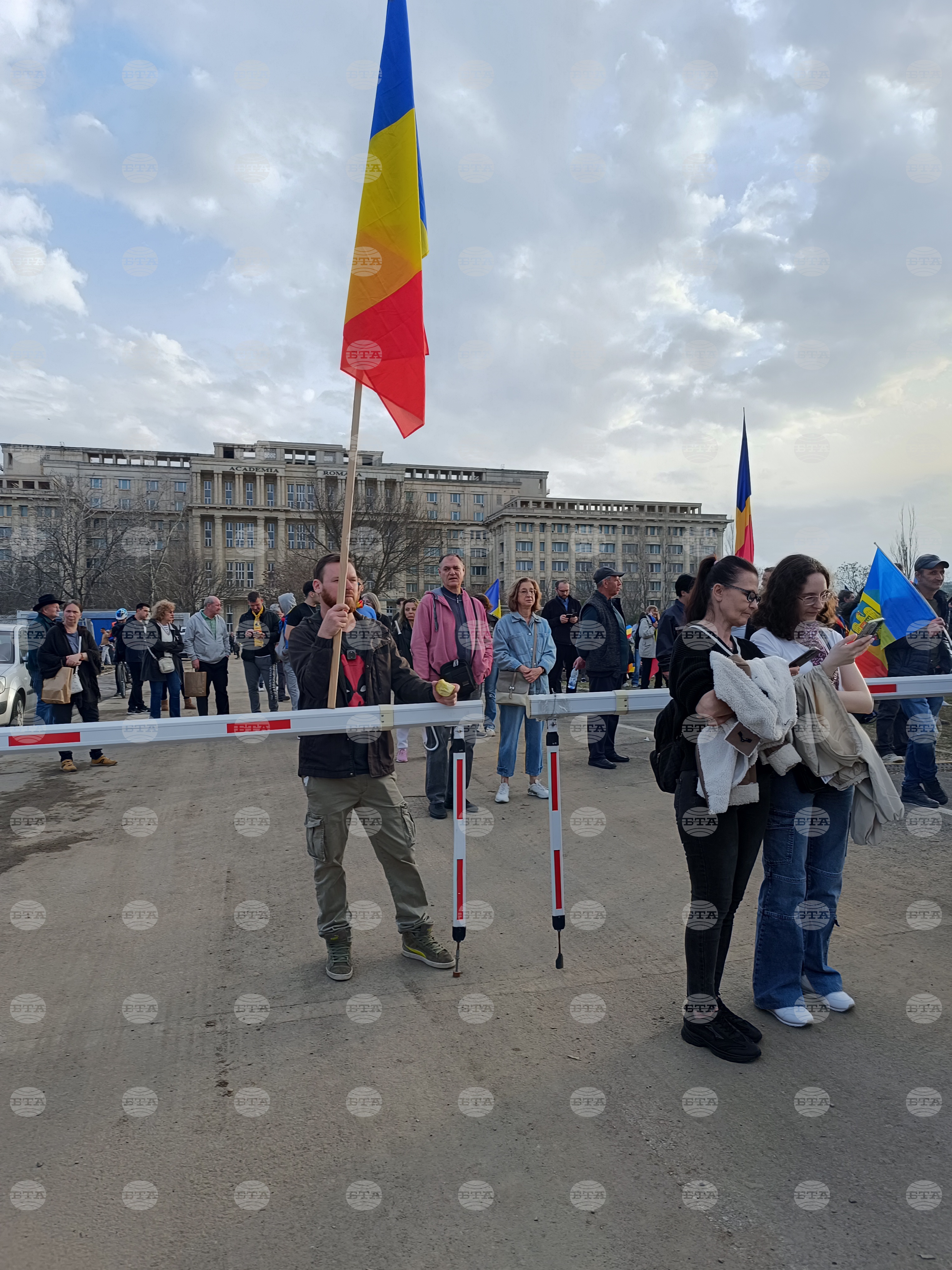 Румъния - Букурещ - привърженици на Калин Джорджеску