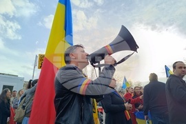 Румъния - Букурещ - привърженици на Калин Джорджеску