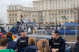 Румъния - Букурещ - привърженици на Калин Джорджеску