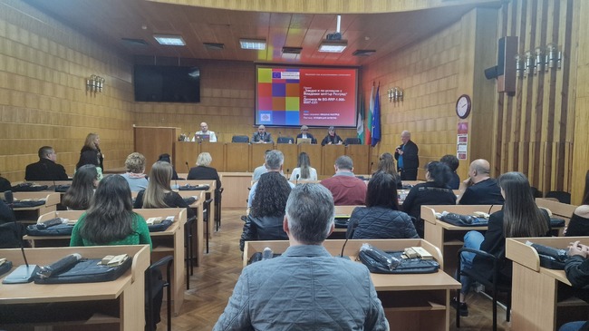 Младите хора в Разград ще развиват умения и знания в клубове по интереси в новоизграждащия се по проект Младежки център 