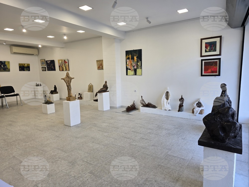 Пловдив - галерия “НестандАрт” - Веско Велев - Минчо Панайотов - изложба