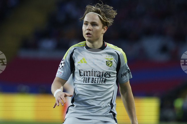 Норвежки национал беше признат за виновен по обвинение в споделяне на сексуални материали на момчета под 18 години