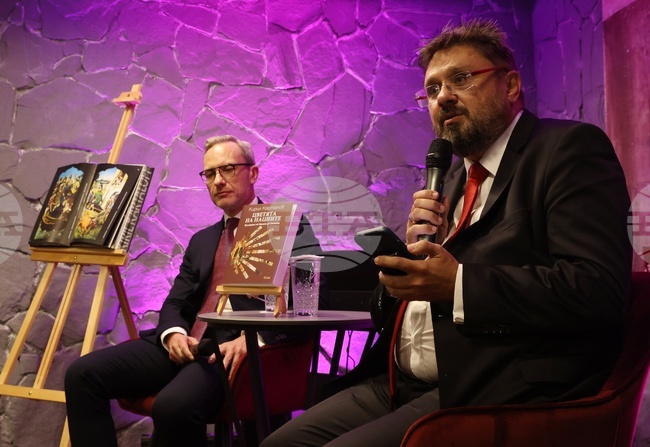 „Цветята на нациите. Пилигрими по Камино де Сантяго“ - представяне