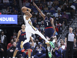 Clippers Pelicans Basketball