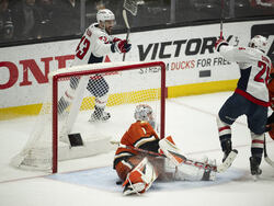 Capitals Ducks Hockey