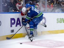 Canadians Canucks Hockey
