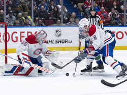 Canadians Canucks Hockey