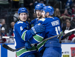 Canadians Canucks Hockey