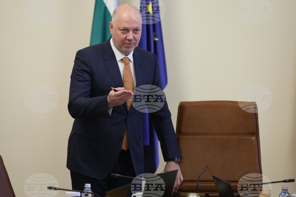 Започна масирана проверка в пунктовете за продажба на горива, каза премиерът Росен Желязков