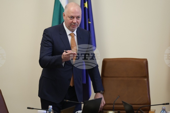 Започна масирана проверка в пунктовете за продажба на горива, каза премиерът Росен Желязков 