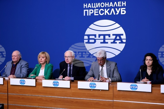 Бойкотът на търговските вериги продължава, докато не бъдат предприети реални мерки за намаляване на цените на храните, обявиха организаторите