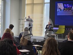 Първият у нас "бавен хекатон" за противодействие на дезинформацията беше представен в Института GATE. Снимка: Иван Долев/БТА