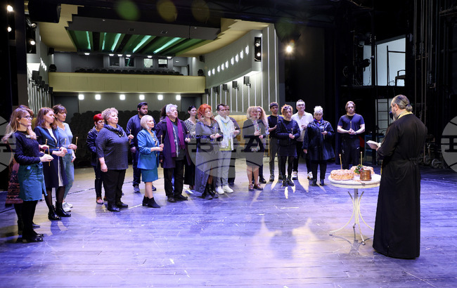 Варна - 104 години от основаването на Варненския драматичен театър - водосвет