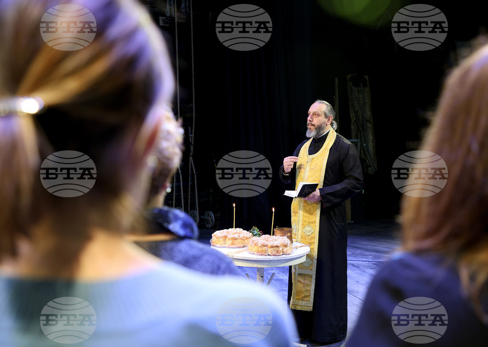 Варна - 104 години от основаването на Варненския драматичен театър - водосвет