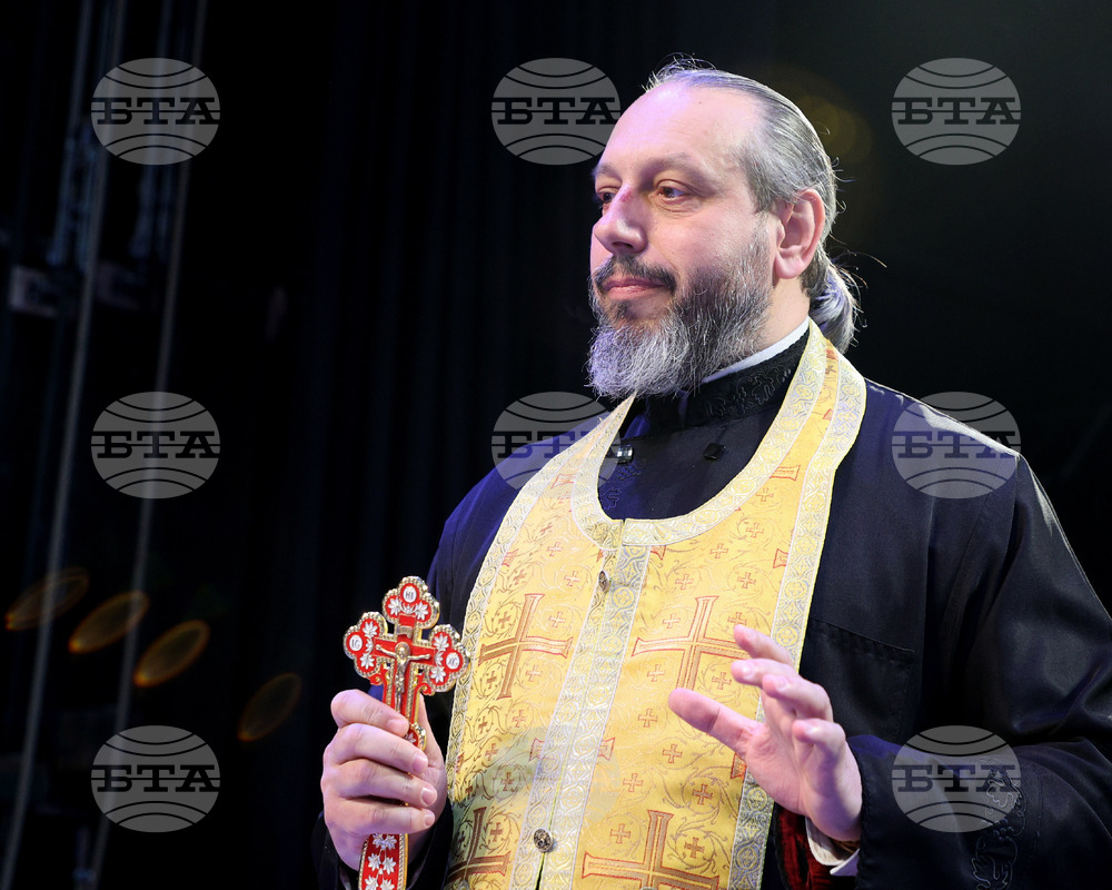 Варна - 104 години от основаването на Варненския драматичен театър - водосвет