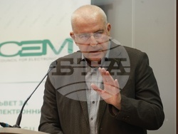 Софийски университет - „Войни и конфликти, медии и общество“ - дискусия