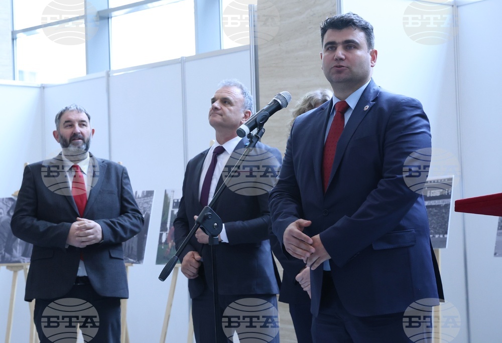 Народно събрание - фотоизложба - ЦСКА