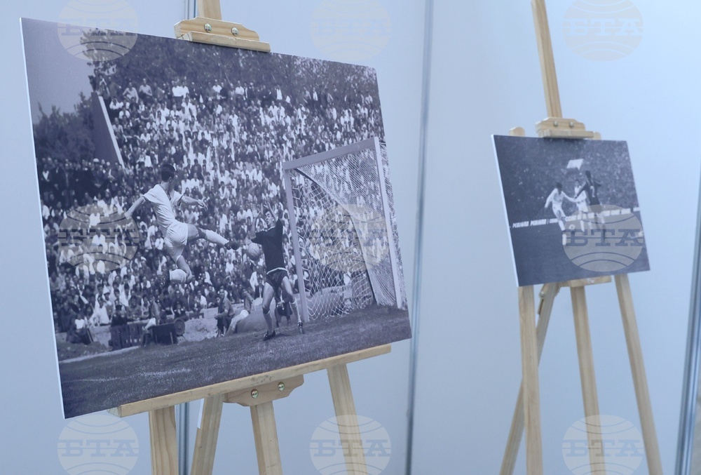 Народно събрание - фотоизложба - ЦСКА