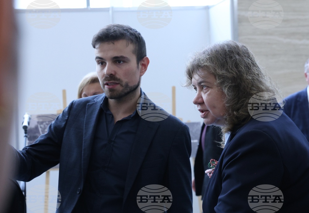 Народно събрание - фотоизложба - ЦСКА