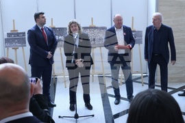 Народно събрание - фотоизложба - ЦСКА